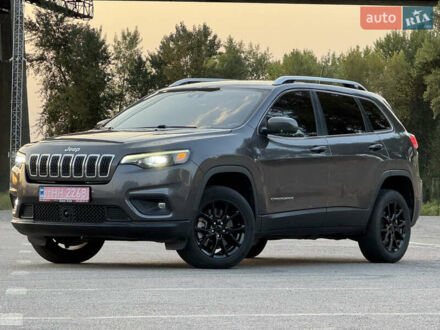 Сірий Джип Cherokee, об'ємом двигуна 2.36 л та пробігом 280 тис. км за 14700 $, фото 1 на Automoto.ua