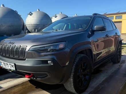 Сірий Джип Cherokee, об'ємом двигуна 3.24 л та пробігом 93 тис. км за 21000 $, фото 1 на Automoto.ua