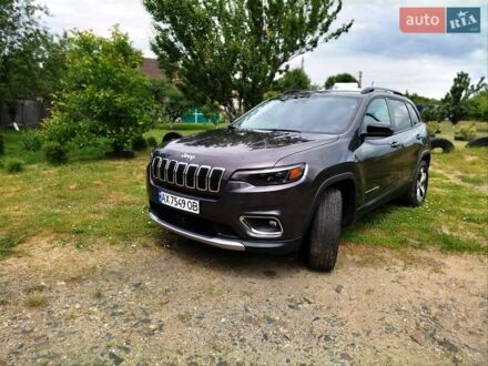 Джип Чероки 2022 в Новой Водолаге на Automoto.ua Серый Джип Чероки, объемом двигателя 1.99 л и пробегом 25 тыс. км за 25700 $, фото 1 на Automoto.ua