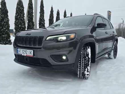 Сірий Джип Cherokee, об'ємом двигуна 3.24 л та пробігом 80 тис. км за 21900 $, фото 1 на Automoto.ua