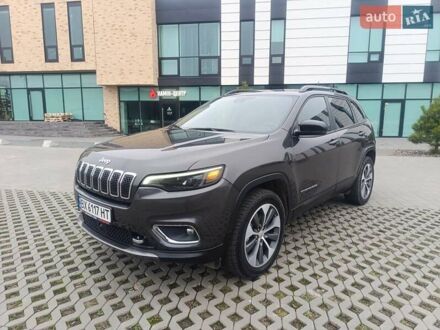 Сірий Джип Cherokee, об'ємом двигуна 3.24 л та пробігом 82 тис. км за 28000 $, фото 1 на Automoto.ua