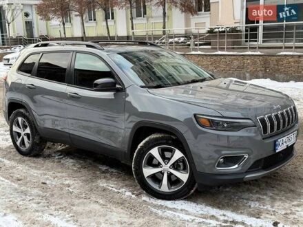 Серый Джип Чероки, объемом двигателя 3.24 л и пробегом 77 тыс. км за 21800 $, фото 1 на Automoto.ua