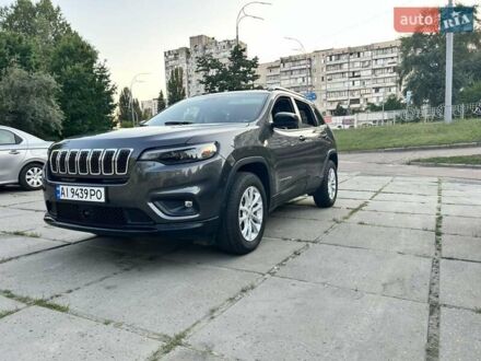 Джип Чероки 2022 в Киеве на Automoto.ua Серый Джип Чероки, объемом двигателя 1.99 л и пробегом 30 тыс. км за 21999 $, фото 1 на Automoto.ua