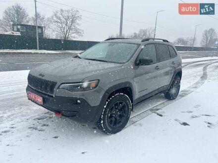 Серый Джип Чероки, объемом двигателя 3.24 л и пробегом 22 тыс. км за 25000 $, фото 1 на Automoto.ua