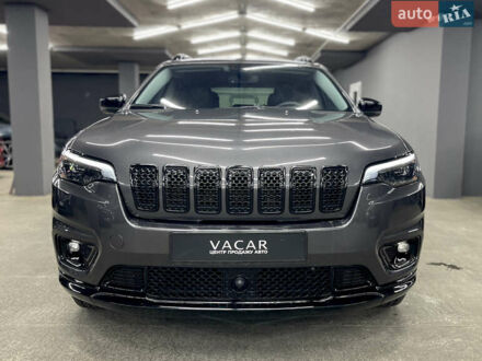 Джип Cherokee 2022 у Харкові на Automoto.ua Сірий Джип Cherokee, об'ємом двигуна 3.24 л та пробігом 49 тис. км за 24600 $, фото 1 на Automoto.ua