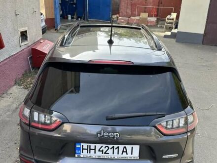 Сірий Джип Cherokee, об'ємом двигуна 3.24 л та пробігом 57 тис. км за 19800 $, фото 1 на Automoto.ua