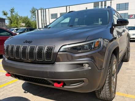 Сірий Джип Cherokee, об'ємом двигуна 2 л та пробігом 41 тис. км за 26000 $, фото 1 на Automoto.ua