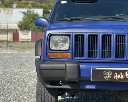 Синій Джип Cherokee, об'ємом двигуна 2.5 л та пробігом 200 тис. км за 5499 $, фото 5 на Automoto.ua