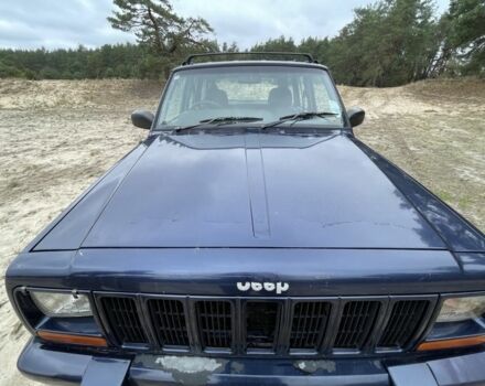 Синий Джип Чероки, объемом двигателя 2.5 л и пробегом 300 тыс. км за 3300 $, фото 4 на Automoto.ua