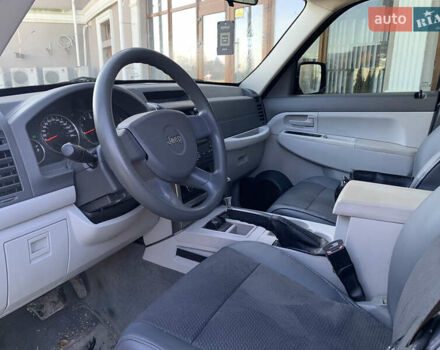 Синій Джип Cherokee, об'ємом двигуна 2.77 л та пробігом 259 тис. км за 10800 $, фото 12 на Automoto.ua