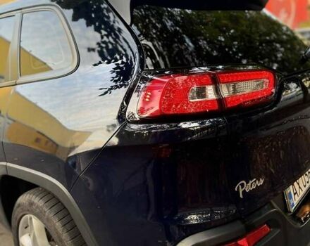 Синій Джип Cherokee, об'ємом двигуна 2.36 л та пробігом 220 тис. км за 9990 $, фото 11 на Automoto.ua