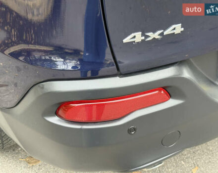 Джип Cherokee 2014 у Дніпро (Дніпропетровську) на Automoto.ua Синій Джип Cherokee, об'ємом двигуна 2.36 л та пробігом 199 тис. км за 10499 $, фото 24 на Automoto.ua