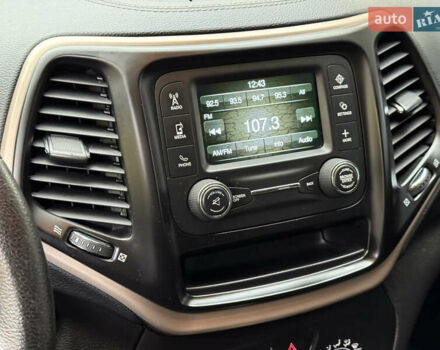 Джип Cherokee 2014 у Дніпро (Дніпропетровську) на Automoto.ua Синій Джип Cherokee, об'ємом двигуна 2.36 л та пробігом 199 тис. км за 10499 $, фото 48 на Automoto.ua