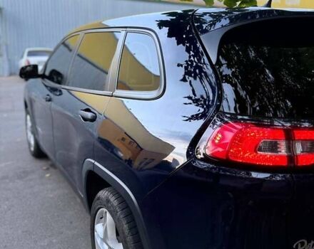 Синій Джип Cherokee, об'ємом двигуна 2.36 л та пробігом 220 тис. км за 9990 $, фото 10 на Automoto.ua