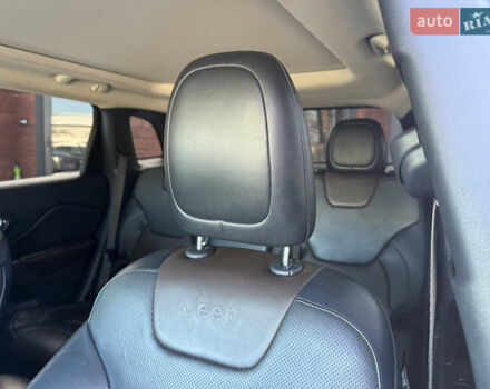 Синій Джип Cherokee, об'ємом двигуна 3.24 л та пробігом 185 тис. км за 13500 $, фото 39 на Automoto.ua