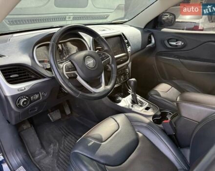 Синій Джип Cherokee, об'ємом двигуна 3.24 л та пробігом 184 тис. км за 13900 $, фото 32 на Automoto.ua