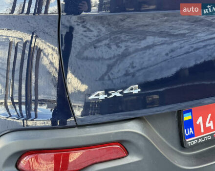 Синій Джип Cherokee, об'ємом двигуна 3.24 л та пробігом 185 тис. км за 13500 $, фото 11 на Automoto.ua