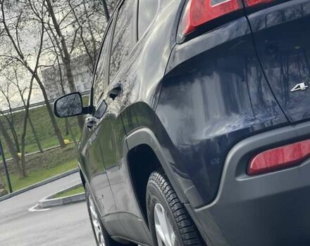 Синий Джип Чероки, объемом двигателя 3.24 л и пробегом 174 тыс. км за 11000 $, фото 7 на Automoto.ua