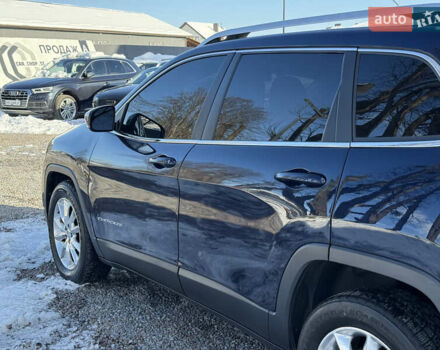 Синій Джип Cherokee, об'ємом двигуна 3.24 л та пробігом 185 тис. км за 13500 $, фото 8 на Automoto.ua