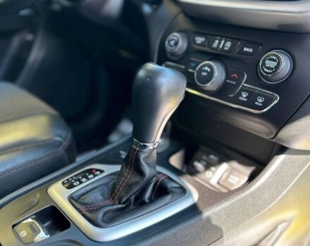Синій Джип Cherokee, об'ємом двигуна 3.2 л та пробігом 85 тис. км за 16100 $, фото 18 на Automoto.ua