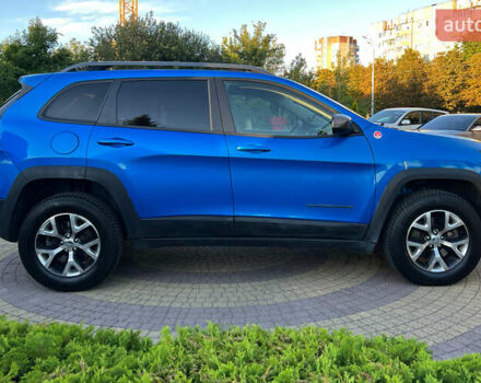 Синій Джип Cherokee, об'ємом двигуна 3.2 л та пробігом 113 тис. км за 16350 $, фото 7 на Automoto.ua
