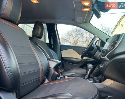 Синій Джип Cherokee, об'ємом двигуна 2.4 л та пробігом 86 тис. км за 15900 $, фото 20 на Automoto.ua