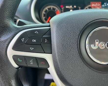 Синій Джип Cherokee, об'ємом двигуна 2.4 л та пробігом 86 тис. км за 15900 $, фото 13 на Automoto.ua