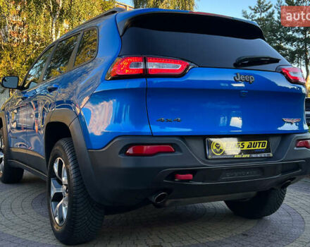 Синій Джип Cherokee, об'ємом двигуна 3.2 л та пробігом 113 тис. км за 16350 $, фото 4 на Automoto.ua