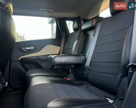 Синій Джип Cherokee, об'ємом двигуна 2.4 л та пробігом 86 тис. км за 15900 $, фото 19 на Automoto.ua