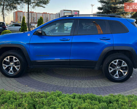 Синій Джип Cherokee, об'ємом двигуна 3.2 л та пробігом 113 тис. км за 16350 $, фото 3 на Automoto.ua