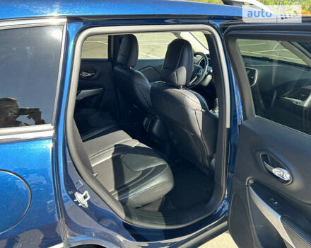 Синій Джип Cherokee, об'ємом двигуна 2.36 л та пробігом 74 тис. км за 16000 $, фото 12 на Automoto.ua