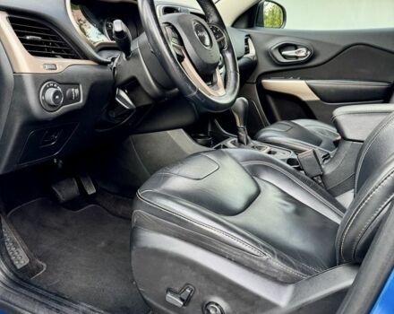 Синій Джип Cherokee, об'ємом двигуна 2.4 л та пробігом 75 тис. км за 14000 $, фото 11 на Automoto.ua