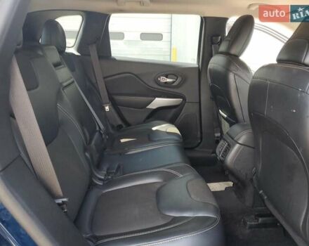 Синий Джип Чероки, объемом двигателя 2.4 л и пробегом 124 тыс. км за 1800 $, фото 10 на Automoto.ua