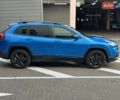 Джип Чероки 2017 в Киеве на Automoto.ua Синий Джип Чероки, объемом двигателя 2.36 л и пробегом 75 тыс. км за 15500 $, фото 12 на Automoto.ua