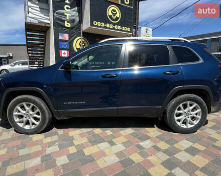 Синій Джип Cherokee, об'ємом двигуна 2.36 л та пробігом 227 тис. км за 13000 $, фото 3 на Automoto.ua