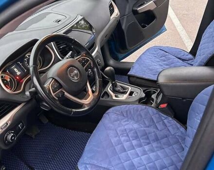 Синій Джип Cherokee, об'ємом двигуна 2.36 л та пробігом 174 тис. км за 12750 $, фото 9 на Automoto.ua