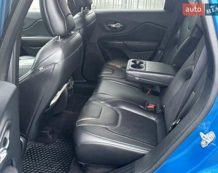 Синий Джип Чероки, объемом двигателя 2 л и пробегом 137 тыс. км за 24200 $, фото 11 на Automoto.ua