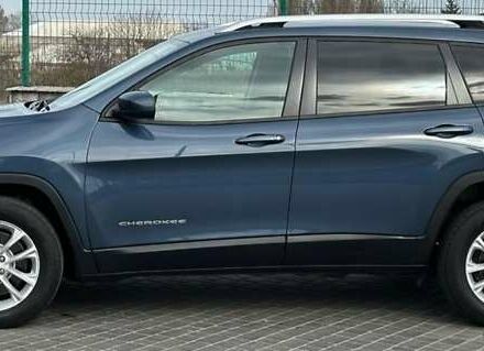 Джип Чероки 2019 в Одессе на Automoto.ua Синий Джип Чероки, объемом двигателя 2.36 л и пробегом 87 тыс. км за 20200 $, фото 6 на Automoto.ua