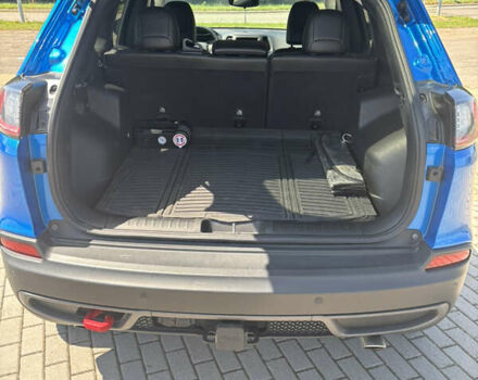 Синій Джип Cherokee, об'ємом двигуна 3.24 л та пробігом 61 тис. км за 20499 $, фото 6 на Automoto.ua