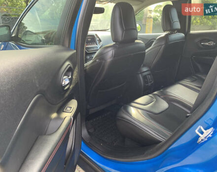 Синий Джип Чероки, объемом двигателя 3.2 л и пробегом 135 тыс. км за 22000 $, фото 16 на Automoto.ua