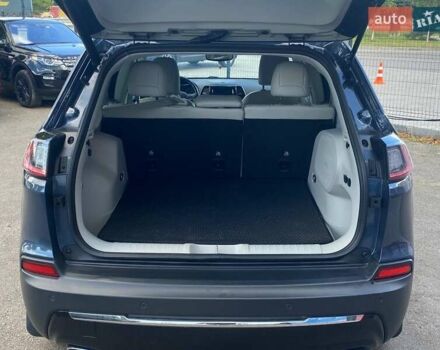 Джип Чероки 2019 в Виннице на Automoto.ua Синий Джип Чероки, объемом двигателя 3.24 л и пробегом 102 тыс. км за 18500 $, фото 16 на Automoto.ua