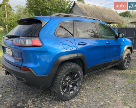 Синий Джип Чероки, объемом двигателя 3.2 л и пробегом 135 тыс. км за 22000 $, фото 5 на Automoto.ua