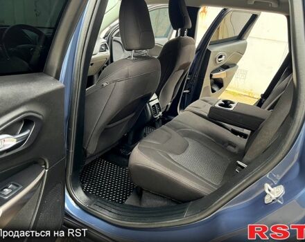 Синій Джип Cherokee, об'ємом двигуна 2.4 л та пробігом 151 тис. км за 13999 $, фото 9 на Automoto.ua