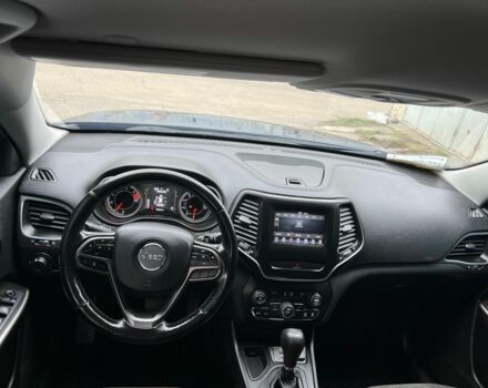 Синій Джип Cherokee, об'ємом двигуна 2.4 л та пробігом 151 тис. км за 13999 $, фото 5 на Automoto.ua