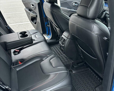 Синій Джип Cherokee, об'ємом двигуна 3.24 л та пробігом 142 тис. км за 18700 $, фото 20 на Automoto.ua