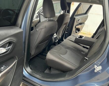 Синій Джип Cherokee, об'ємом двигуна 2.4 л та пробігом 151 тис. км за 13999 $, фото 16 на Automoto.ua
