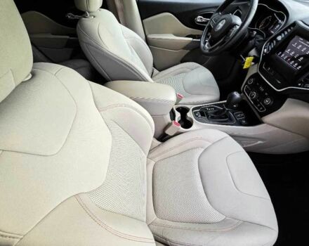 Синий Джип Чероки, объемом двигателя 2.4 л и пробегом 112 тыс. км за 12000 $, фото 12 на Automoto.ua