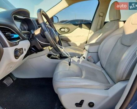 Синий Джип Чероки, объемом двигателя 3.24 л и пробегом 133 тыс. км за 3700 $, фото 7 на Automoto.ua