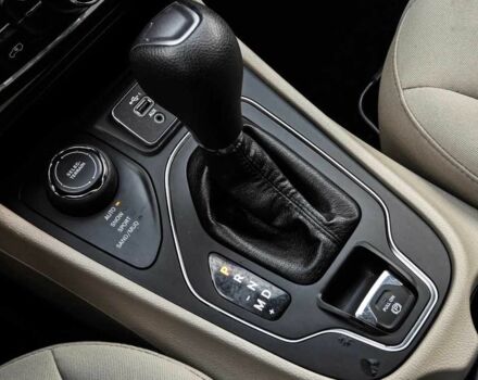 Синий Джип Чероки, объемом двигателя 2.4 л и пробегом 112 тыс. км за 12000 $, фото 18 на Automoto.ua