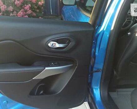 Синий Джип Чероки, объемом двигателя 3.2 л и пробегом 40 тыс. км за 22500 $, фото 44 на Automoto.ua